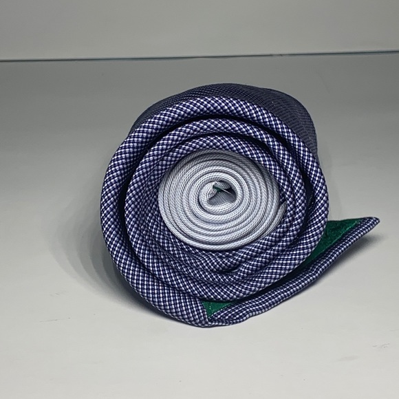 Tommy Hilfiger mens premium navy/silver tie - Picture 5 of 5